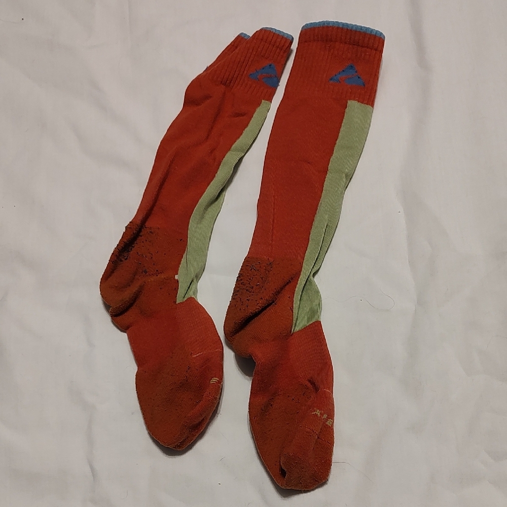 Cabot & Sons Women's Knee-High Sports Socks - M